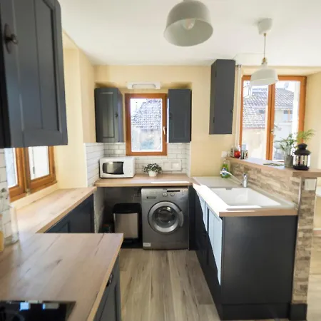 Charmant T2 Avec Terrasse Et Place De Parking Appartement *