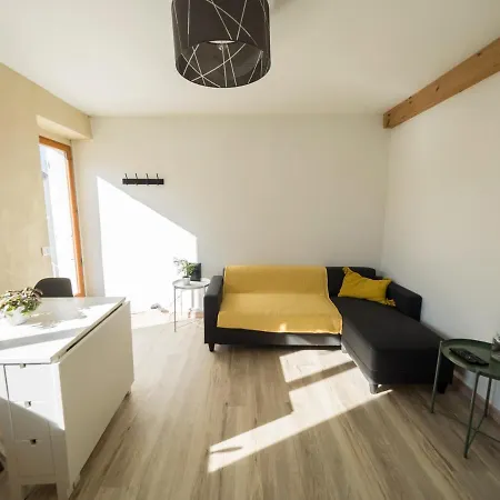 Charmant T2 Avec Terrasse Et Place De Parking * Aix-les-Bains