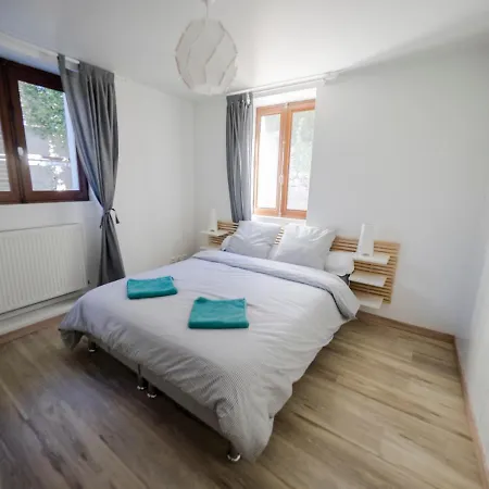Lägenhet Charmant T2 Avec Terrasse Et Place De Parking Aix-les-Bains